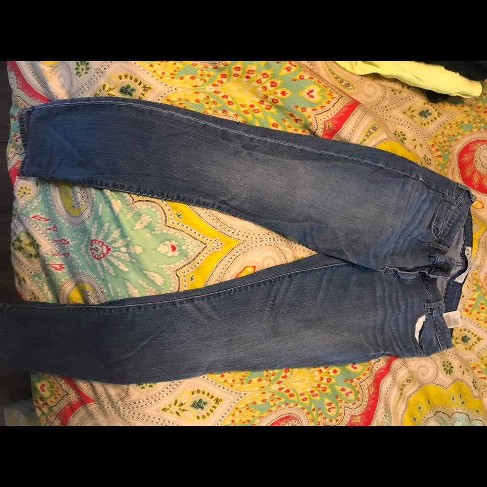 Light wash Abercrombie and fitch jeans